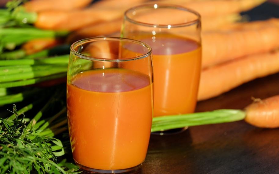 zumo de zanahoria